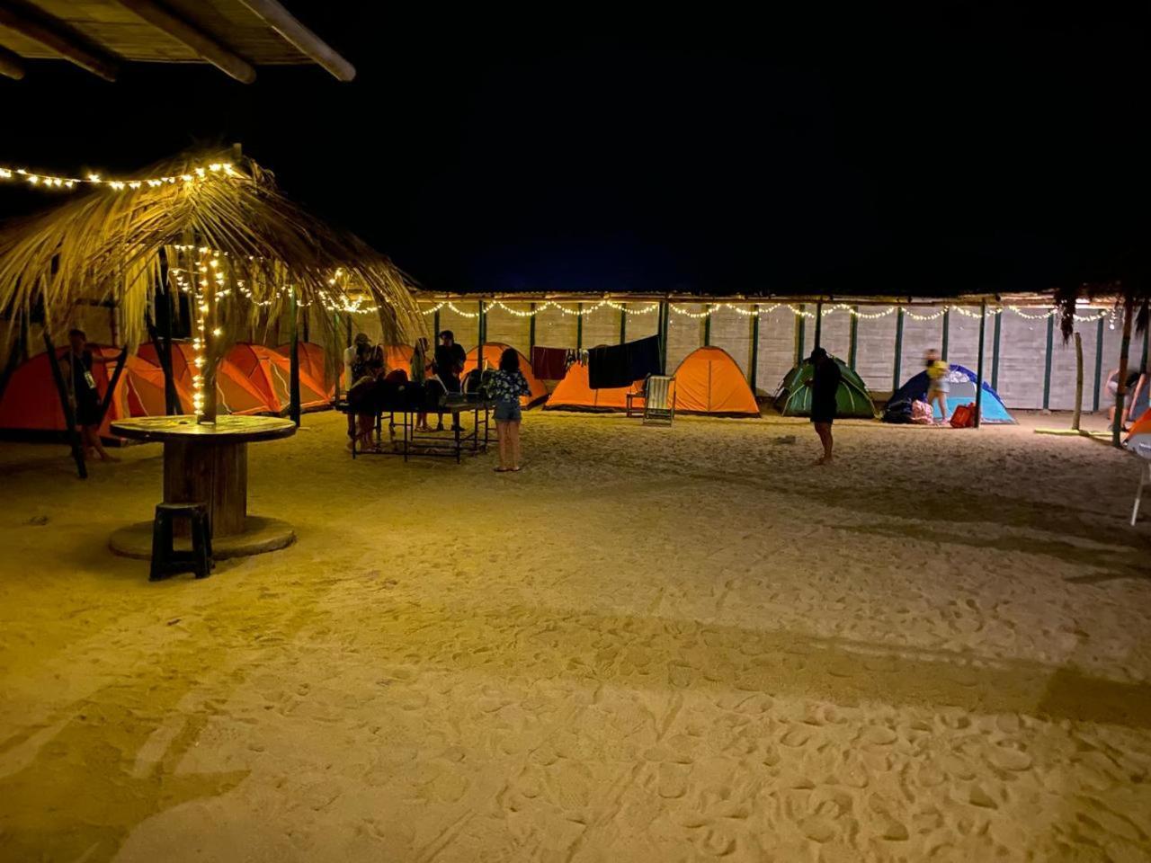 Pepon Surf Camp Hotel Mancora Bagian luar foto