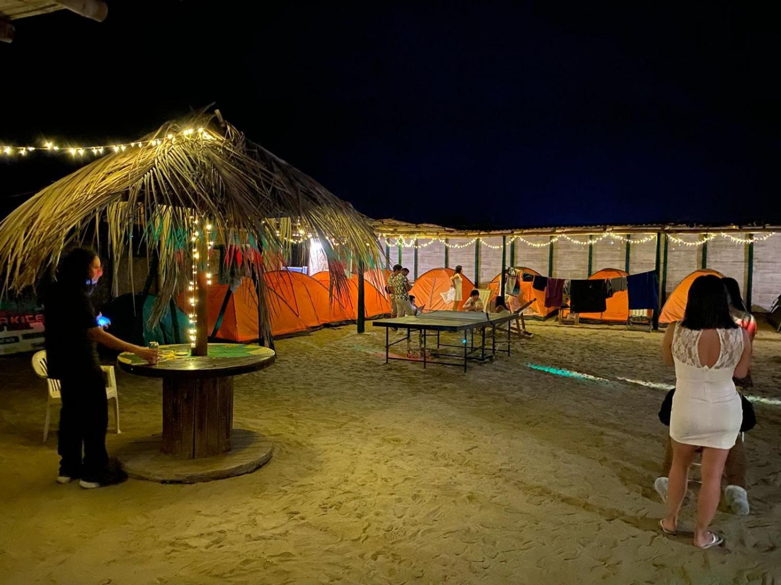 Pepon Surf Camp Hotel Mancora Bagian luar foto