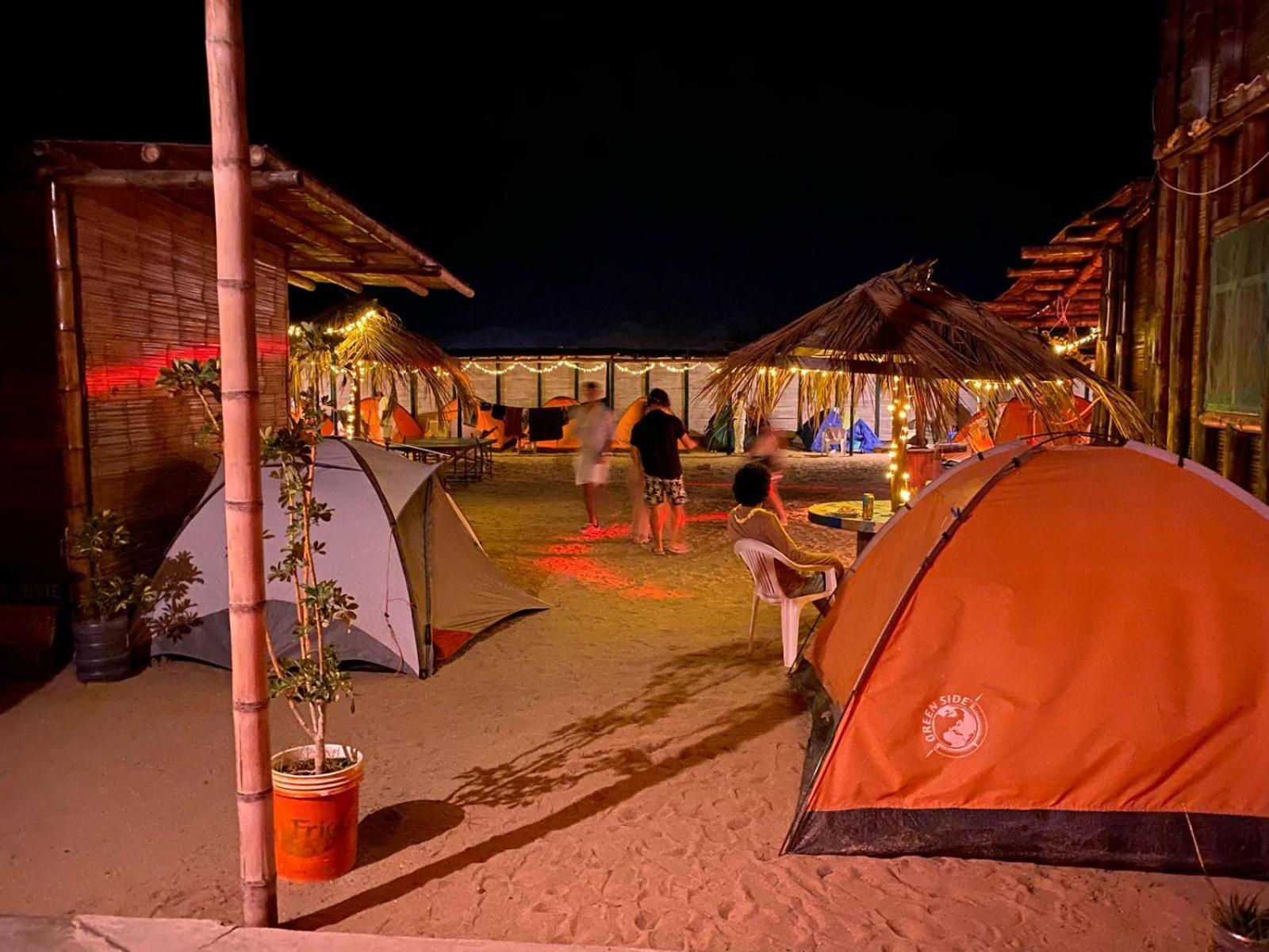 Pepon Surf Camp Hotel Mancora Bagian luar foto